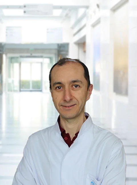 MD. İsmail Akkar