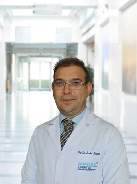 MD. Surgeon Serdar Düzgün
